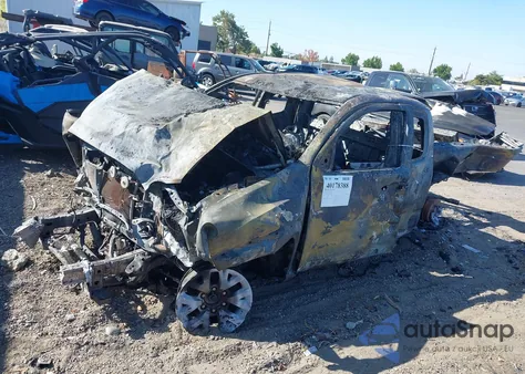 2018 Toyota Tacoma Sr5 V6 from USA, damaged, VIN 5TFSZ5AN3JX133835